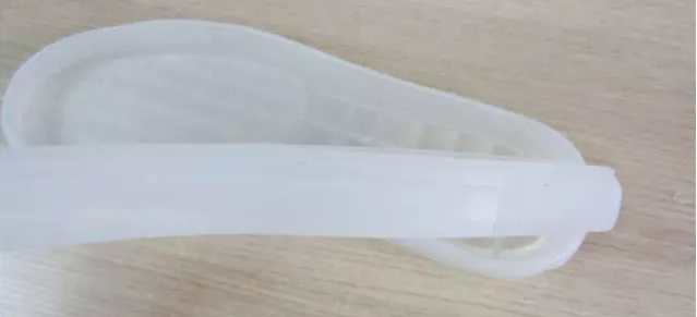 橡胶接头：透明橡胶和半透明橡胶（仅*参考）